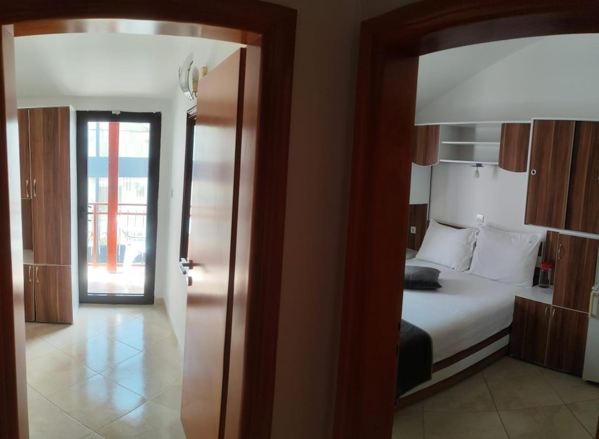 Villa Dvor Kornic Budva Zewnętrze zdjęcie