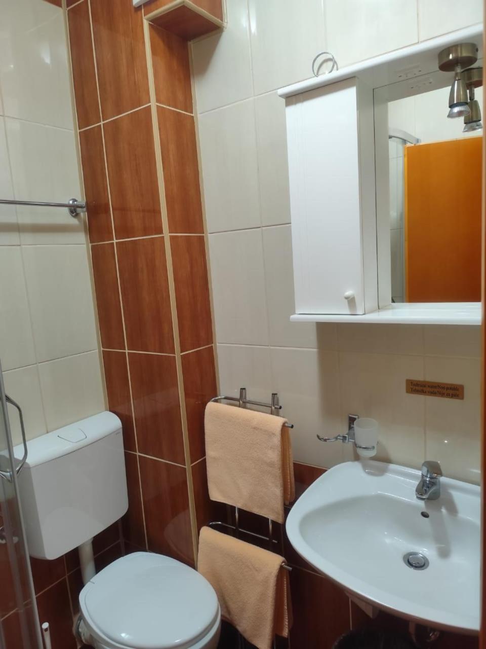 Villa Dvor Kornic Budva Pokój zdjęcie